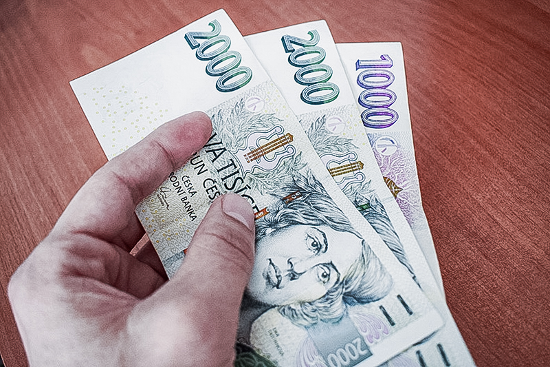 Ongebruikte Tsjechische kronen terug wisselen