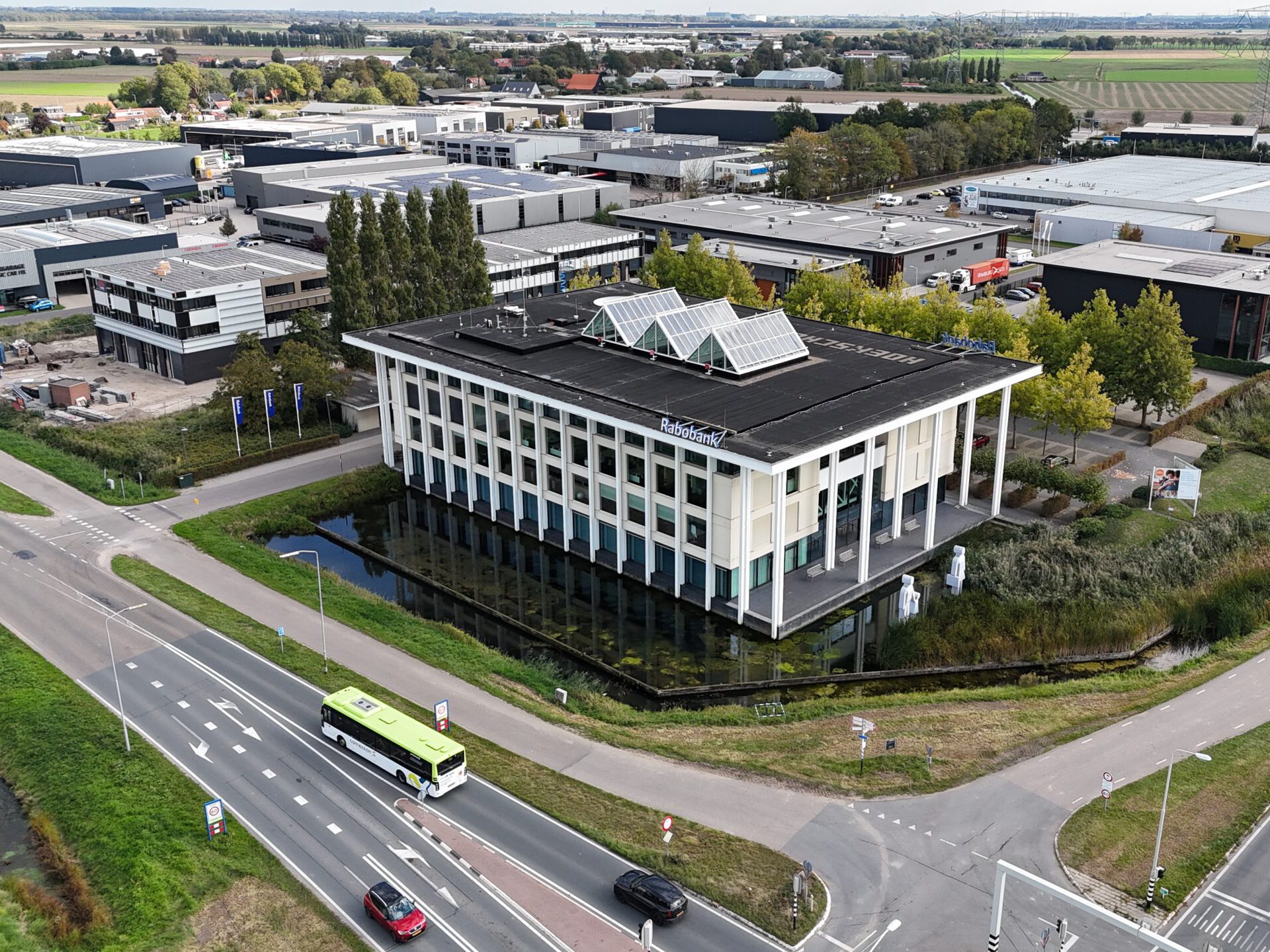 Goudwisselkantoor betrekt iconisch pand Rabobank Heinenoord